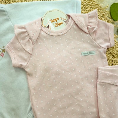 Conj. de Malha 3 Peças - Flores com Ramos Dourados - Branco e Rosa Bebê